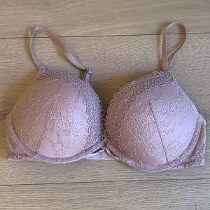 Victoria’s Secret Bombshell bra 34B